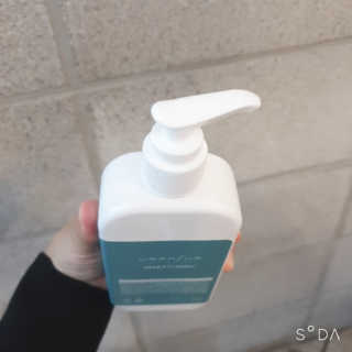 엄마프움 시알릴락토스 오가닉 샴푸앤바스 — 5점을 준 리뷰어가 2019년 11월 올린 사용 사진