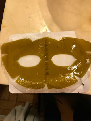 셀비엔 Real kelp facial mask — 3.17점을 준 리뷰어가 2017년 4월 올린 사용 사진