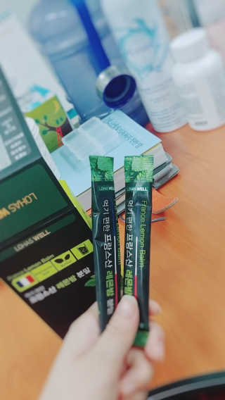 로하스웰 프랑스산 레몬밤 분말 — 4점을 준 리뷰어가 2018년 6월 올린 사용 사진