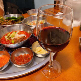 [동네맛집족발] 4개 족발 중 택1 — 5점을 준 리뷰어가 2019년 12월 올린 사용 사진