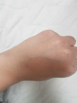 더마비 에브리데이 선블록 SPF50+ PA++++ — 4.5점을 준 리뷰어가 2019년 4월 올린 사용 사진