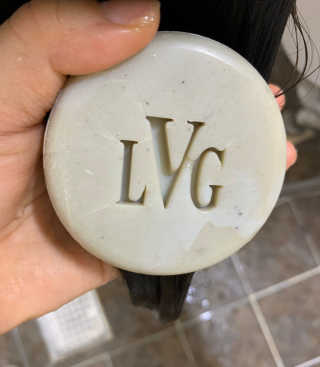 라 뷔게르 [Shampoo Bar] 쏠 드 뷔게르 — 5점을 준 리뷰어가 2020년 4월 올린 사용 사진