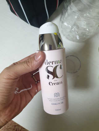 derma SC-Cream 더마에스씨 크림 100ml — 5점을 준 리뷰어가 2020년 4월 올린 사용 사진