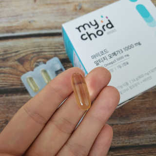 JW중외제약 마이코드 알티지 오메가3 1000 mg — 5점을 준 리뷰어가 2020년 8월 올린 사용 사진