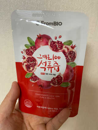 프롬바이오 오직 석류만 [그대로100 석류즙] 하루 1포로 건강하게 — 5점을 준 리뷰어가 2020년 6월 올린 사용 사진