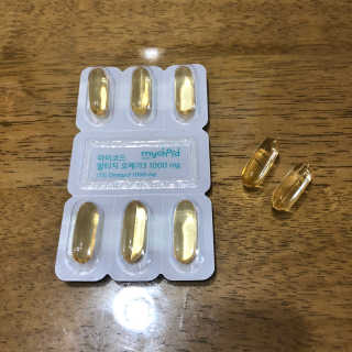 JW중외제약 마이코드 알티지 오메가3 1000 mg — 4점을 준 리뷰어가 2020년 9월 올린 사용 사진