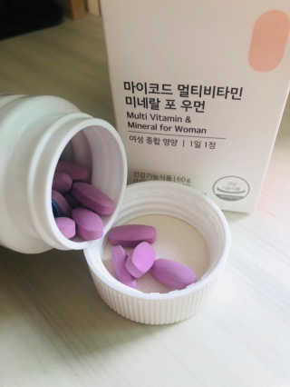 JW중외제약 마이코드 멀티비타민미네랄 포 우먼 — 5점을 준 리뷰어가 2020년 9월 올린 사용 사진