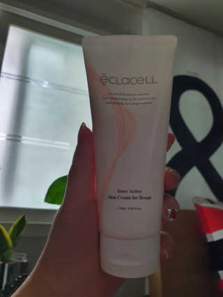 FGBEAUTY 이너 액티브 스킨 크림 넥 앤 포 브레스트 — 4점을 준 리뷰어가 2020년 8월 올린 사용 사진