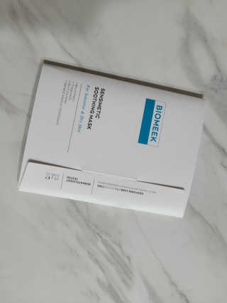 바이오믹 BIOMEEK SENSIMETIC SOOTHING MASK.S — 4점을 준 리뷰어가 2020년 7월 올린 사용 사진