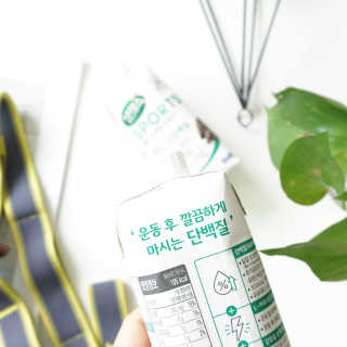 셀렉스스포츠 셀렉스 스포츠 드링크 초콜릿 _ 330ml x 12팩 — 4.5점을 준 리뷰어가 2020년 10월 올린 사용 사진
