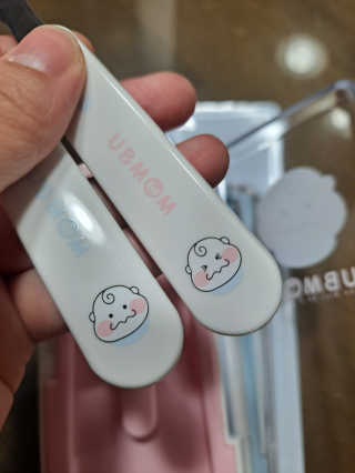 유비맘 스푼포크 케이스 세트 1+1 _컬러랜덤 발송 — 5점을 준 리뷰어가 2020년 12월 올린 사용 사진