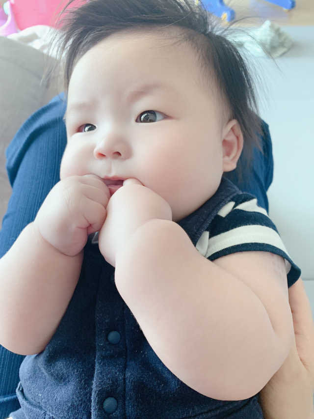 베베푸드 딸기곡물바 리뷰 사진