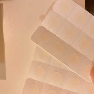 엘라밴드 하이드로 도트 스팟패치 12mm, 10mm — 5점을 준 리뷰어가 2020년 10월 올린 사용 사진