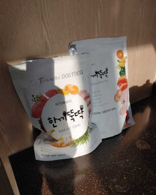 펫토리아 한끼뚝딱 프리미엄 강아지사료_그레인프리/면역력케어 — 5점을 준 리뷰어가 2020년 6월 올린 사용 사진
