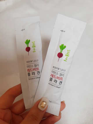 유유네이처 머빈스 젤리 레드비트 콜라겐 — 4점을 준 리뷰어가 2020년 6월 올린 사용 사진