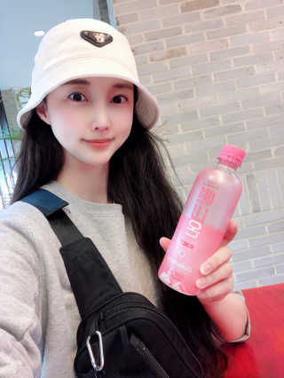 [활력충전 이온음료] 히말라야 핑크솔트를 담은 핑크온 — 5점을 준 리뷰어가 2020년 11월 올린 사용 사진