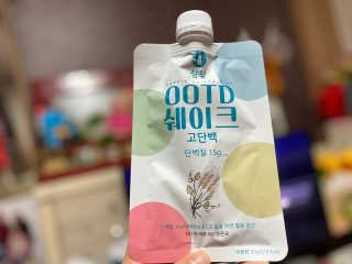 [꾸콤] 참참 OOTD쉐이크 고단백 일주일세트 50g x 5 — 5점을 준 리뷰어가 2020년 11월 올린 사용 사진