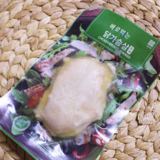 바로 먹는 아침 실온보관 닭가슴살 6종 — 5점을 준 리뷰어가 2020년 10월 올린 사용 사진