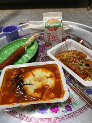 죠스떡볶이 [죠스푸드] 짜빠떡볶이+떡또그+범벅만두 신메뉴 3종 — 5점을 준 리뷰어가 2020년 5월 올린 사용 사진