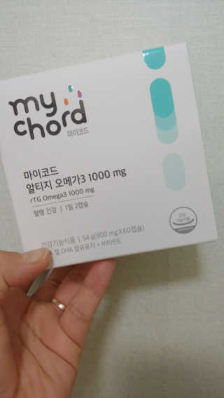 JW중외제약 마이코드 알티지 오메가3 1000 mg — 5점을 준 리뷰어가 2020년 8월 올린 사용 사진