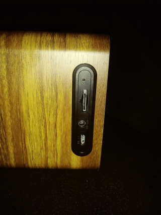 SEVIZ MINI10W 레트로 블루투스 스피커 — 5점을 준 리뷰어가 2020년 6월 올린 사용 사진