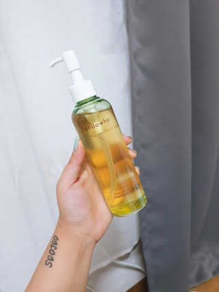 스킨큐어 산다화 순한 클렌징 동백 오일 200ml — 4점을 준 리뷰어가 2020년 5월 올린 사용 사진