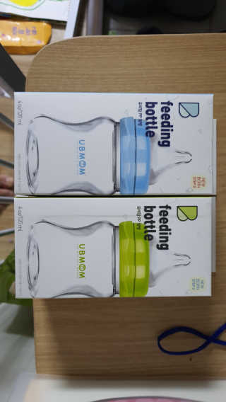 유비맘 신생아젖병 120ml 트리플팩_ 젖꼭지 포함 — 5점을 준 리뷰어가 2020년 6월 올린 사용 사진