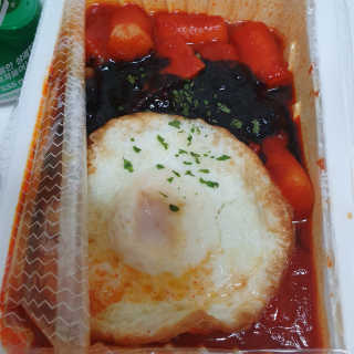 죠스떡볶이 [죠스푸드] 짜빠떡볶이+떡또그+범벅만두 신메뉴 3종 — 5점을 준 리뷰어가 2020년 5월 올린 사용 사진