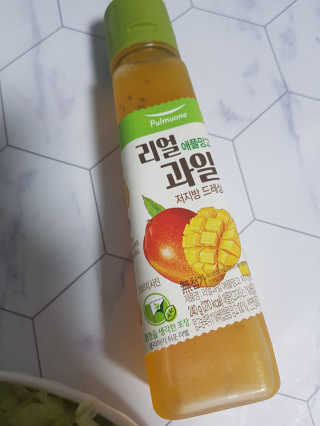 [풀무원] 리얼 과일  저지방 드레싱 240g 3종 — 5점을 준 리뷰어가 2020년 8월 올린 사용 사진