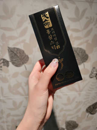 헬스업_천명진프리미엄홍삼스틱_10ml x 30포 — 5점을 준 리뷰어가 2020년 10월 올린 사용 사진
