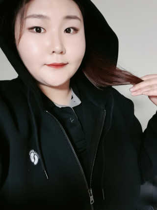 브랜디드라이프스타일코리아 행텐 헤리티지 후드집업 — 5점을 준 리뷰어가 2020년 11월 올린 사용 사진