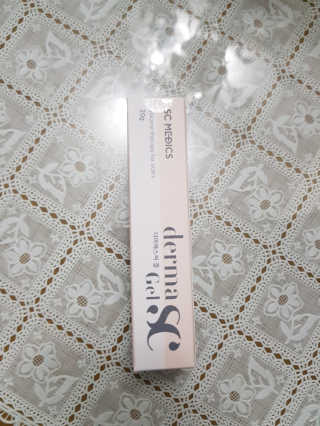 derma SC-Gel 더마에스씨 겔 20g — 4점을 준 리뷰어가 2020년 4월 올린 사용 사진