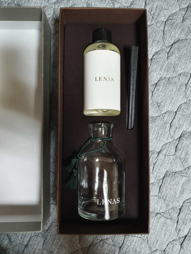 레나스 프리미엄 아로마 디퓨저 200ml  [1SET] 리뷰 사진
