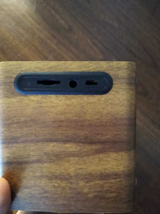 SEVIZ MINI10W 레트로 블루투스 스피커 — 5점을 준 리뷰어가 2020년 8월 올린 사용 사진