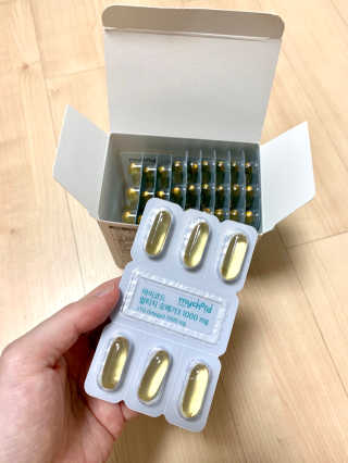 JW중외제약 마이코드 알티지 오메가3 1000 mg — 4점을 준 리뷰어가 2020년 7월 올린 사용 사진