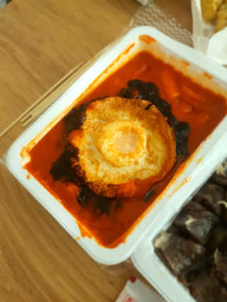 죠스떡볶이 [죠스푸드] 짜빠떡볶이+떡또그+범벅만두 신메뉴 3종 — 5점을 준 리뷰어가 2020년 4월 올린 사용 사진
