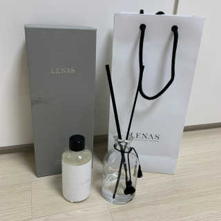 레나스 프리미엄 아로마 디퓨저 200ml  [1SET] — 4.5점을 준 리뷰어가 2020년 5월 올린 사용 사진