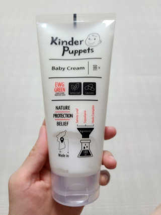 킨더퍼페츠 베이비크림 180ml — 5점을 준 리뷰어가 2020년 9월 올린 사용 사진