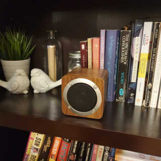 SEVIZ MINI10W 레트로 블루투스 스피커 — 5점을 준 리뷰어가 2020년 9월 올린 사용 사진