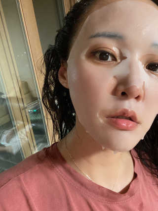 비피도랩 프로클리닉 폴루션에이징 프로텍트 마스크 — 5점을 준 리뷰어가 2020년 8월 올린 사용 사진
