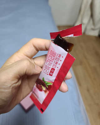 헬스업_쁘띠쁘띠석류콜라겐젤리_20g x 14포 — 5점을 준 리뷰어가 2020년 9월 올린 사용 사진