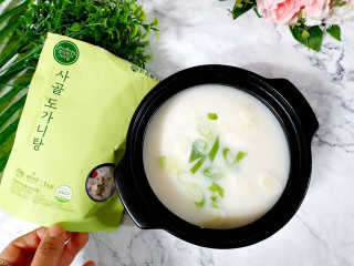 한촌몰 설렁탕집 가마솥 도가니탕 350g x 2팩 — 5점을 준 리뷰어가 2020년 8월 올린 사용 사진