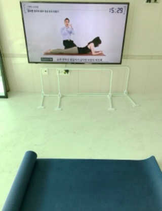 [건강한친구들] 케어링 + 거북목 교정 스트레칭 홈트 — 4.5점을 준 리뷰어가 2020년 9월 올린 사용 사진