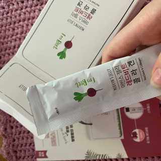 유유네이처 머빈스 젤리 레드비트 콜라겐 — 5점을 준 리뷰어가 2020년 8월 올린 사용 사진