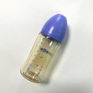 유비맘 PPSU 젖병 노꼭지_260ml_컬러 랜덤 발송 — 4.5점을 준 리뷰어가 2020년 10월 올린 사용 사진
