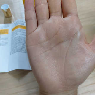 네이처컬렉션 이자녹스 UV 선 프로 365 익스트림 선 플루이드 100ml — 5점을 준 리뷰어가 2020년 5월 올린 사용 사진