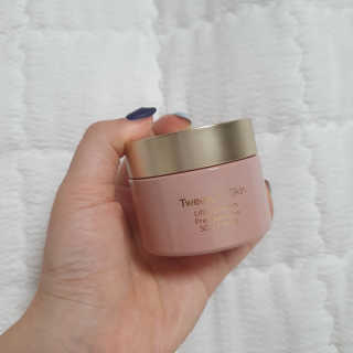 Tween.Ty Skin 트웬티스킨 리프팅 크림 프리미엄 라인 — 5점을 준 리뷰어가 2020년 9월 올린 사용 사진