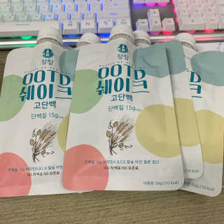 [꾸콤] 참참 OOTD쉐이크 고단백 일주일세트 50g x 5 — 5점을 준 리뷰어가 2020년 10월 올린 사용 사진