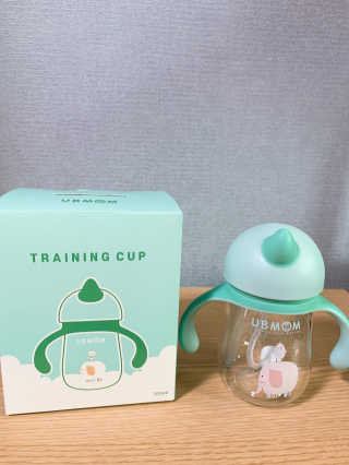 유비맘 트라이탄 코니빨대컵_컬러 랜덤 발송 — 5점을 준 리뷰어가 2020년 4월 올린 사용 사진
