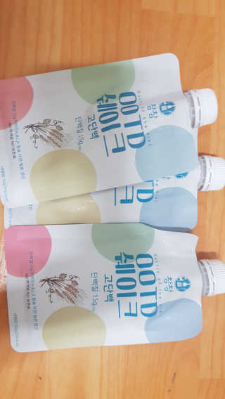 [꾸콤] 참참 OOTD쉐이크 고단백 일주일세트 50g x 5 — 4점을 준 리뷰어가 2020년 9월 올린 사용 사진